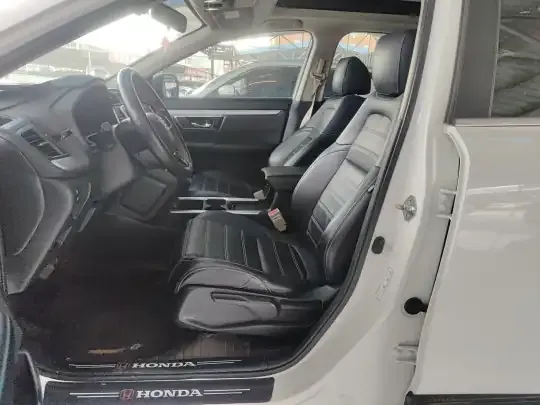 Honda CR-V 2021 (82500 км)