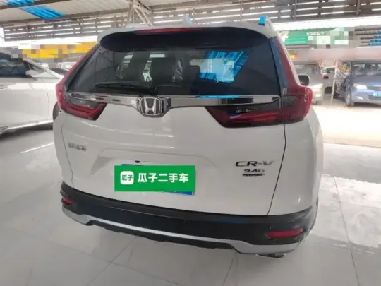 Honda CR-V 2021 (82500 км)