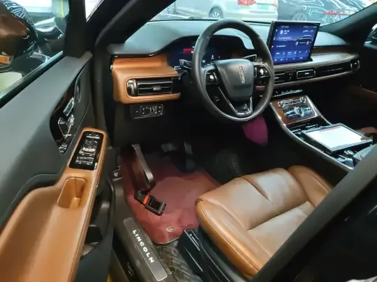 Lincoln Aviator 2020 (86600 км)