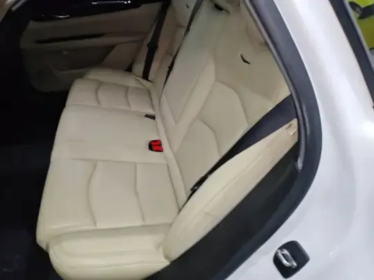 Cadillac CT6 2021 (131600 км)