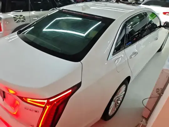 Cadillac CT6 2021 (131600 км)