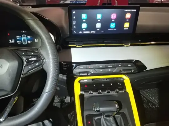 Baojun RS-3 2020 (29900 км)