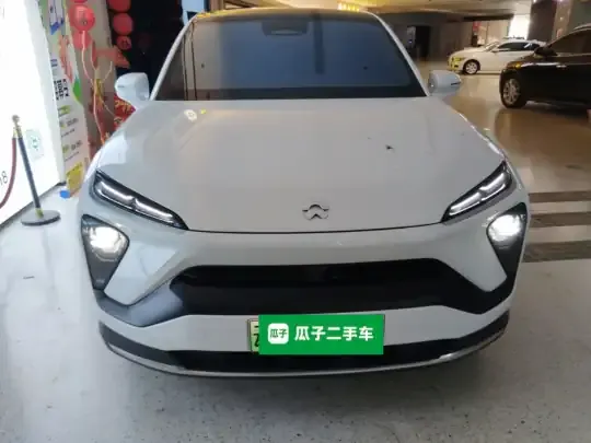 Nio EC6 2020 (95600 км)