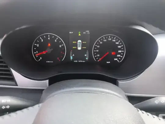 BYD Song MAX 2021 (34700 км)