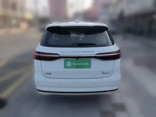 BYD Song MAX 2021 (34700 км)