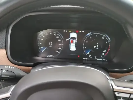 Volvo S90 2021 (113500 км)
