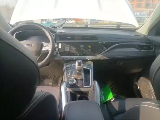 Geely Auto Emgrand X7 Sport 2021 (56400 км)