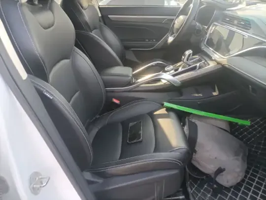 Geely Auto Emgrand X7 Sport 2021 (56400 км)