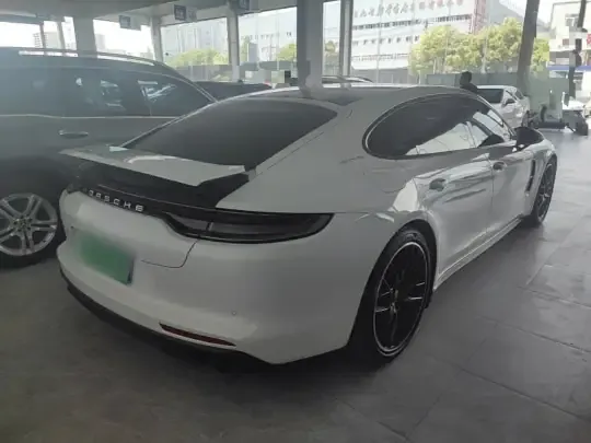 Porsche Panamera 2021 (32300 км)
