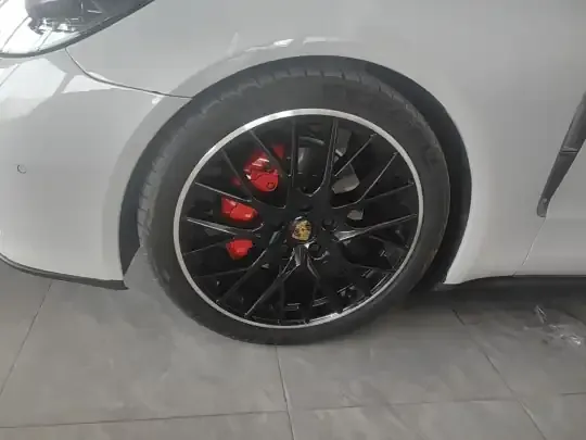 Porsche Panamera 2021 (32300 км)