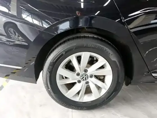 Volkswagen Passat 2020 (40100 км)