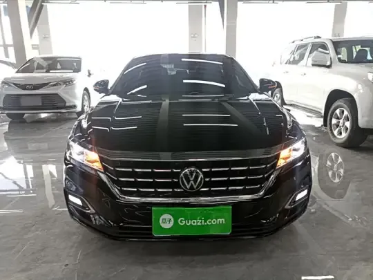 Volkswagen Passat 2020 (40100 км)