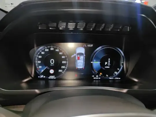 Volvo XC90 New Energy 2021 (103400 км)
