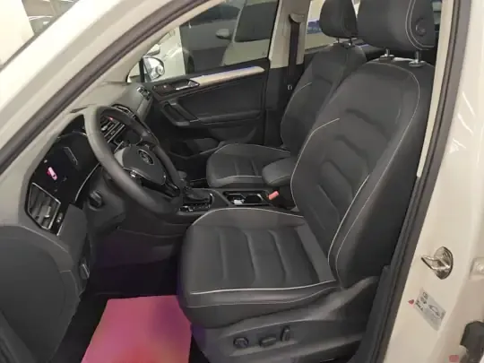 Volkswagen Tiguan L New Energy 2021 (114200 км)