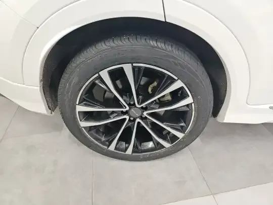 JETOUR X70 PLUS 2021 (70500 км)