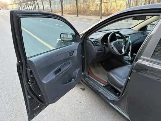 BYD F3 2020 (30800 км)