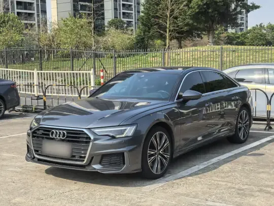 Audi A6L 2021 (61200 км)