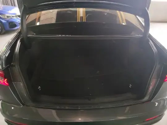 Audi A6L 2021 (61200 км)