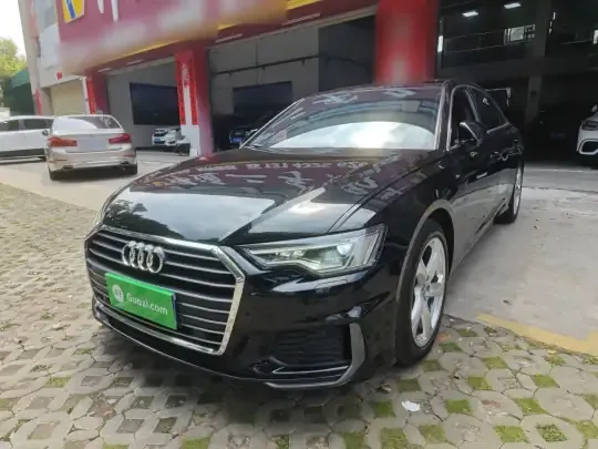 Audi A6L 2021 (105399 км)