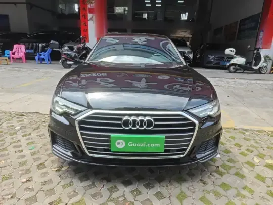 Audi A6L 2021 (105399 км)