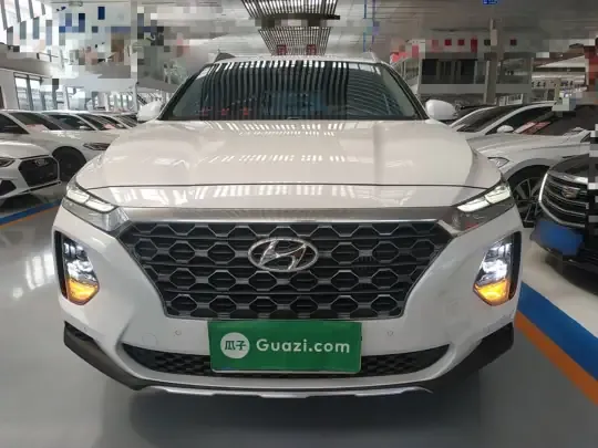 Hyundai Santa Fe 2020 (102400 км)