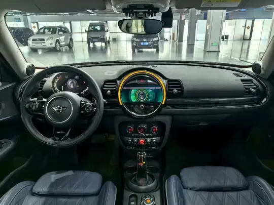 MINI Clubman 2021 (43100 км)