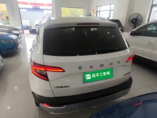 Skoda Karoq 2021 (23200 км)