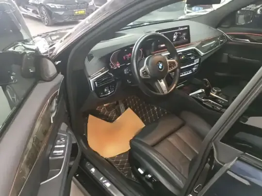 BMW 6 Series GT 2021 (83200 км)