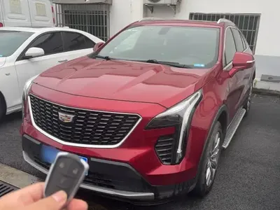 Cadillac XT4 2021 (129300 км)