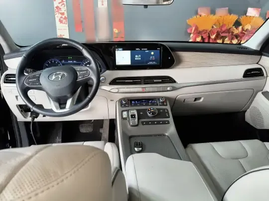 Hyundai Palisade 2021 (32800 км)