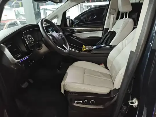GAC Trumpchi M8 2021 (57000 км)