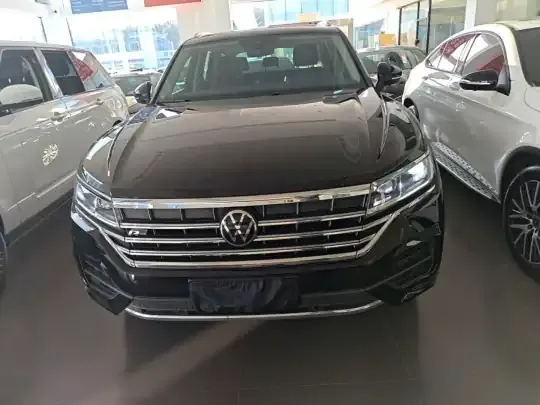 Volkswagen Touareg 2021 (155800 км)