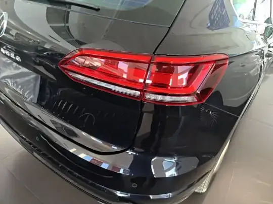 Volkswagen Touareg 2021 (155800 км)