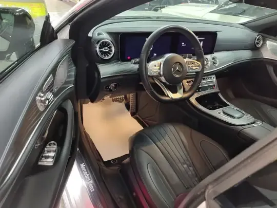 Mercedes-Benz CLS 2021 (43600 км)