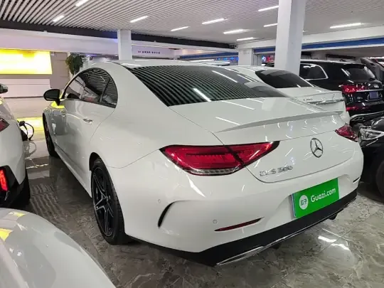 Mercedes-Benz CLS 2021 (43600 км)