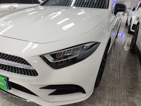Mercedes-Benz CLS 2021 (43600 км)