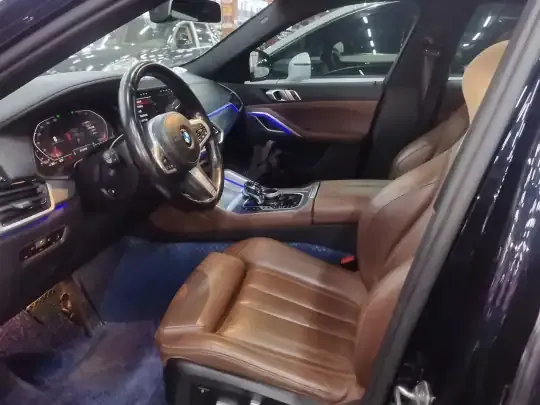 BMW X6 2021 (124800 км)