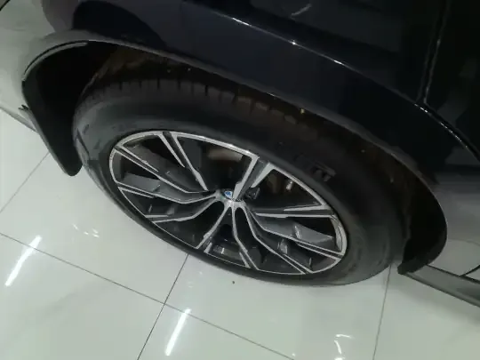 BMW X6 2021 (124800 км)