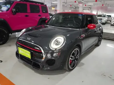 MINI JCW 2021 (38000 км)
