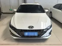 Hyundai Elantra 2021 (38400 км)
