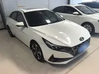 Hyundai Elantra 2021 (38400 км)