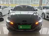 Hyundai Elantra 2021 (75700 км)