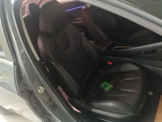 Hyundai Elantra 2021 (75700 км)