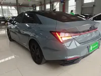 Hyundai Elantra 2021 (75700 км)