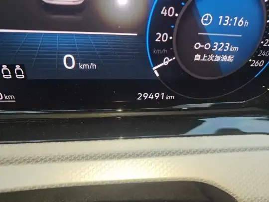 Volkswagen Golf 2021 (29500 км)