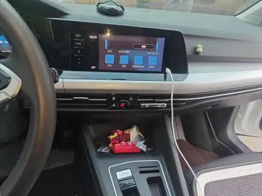 Volkswagen Golf 2021 (29500 км)