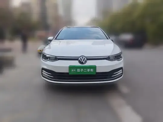 Volkswagen Golf 2021 (29500 км)