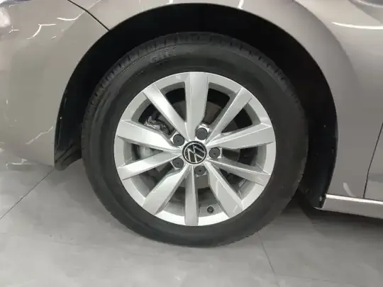 Volkswagen Bora 2021 (31900 км)