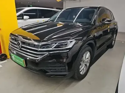 Volkswagen Touareg 2021 (25000 км)