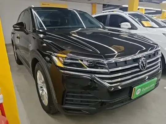 Volkswagen Touareg 2021 (25000 км)